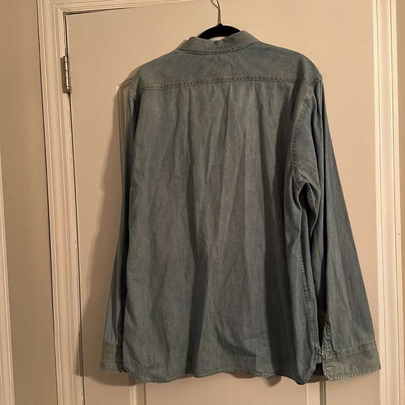 Levi's | Denim Button Down Shirt - Picture 3 of 3